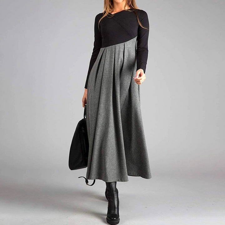 SOPHIE – GRACEFUL PLEATED DRESS