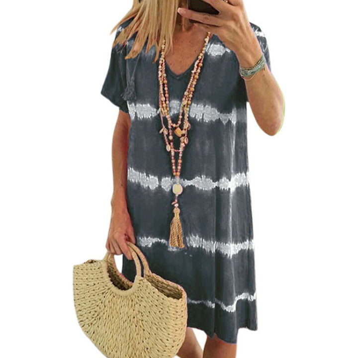 SELENA – PRINTED V-NECK SHIFT DRESS
