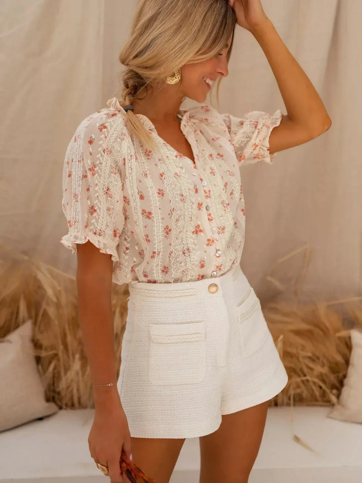 NATALIA – SUMMER BLOUSE WITH FLORAL TOUCH
